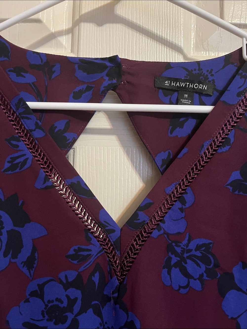 41 Hawthorn 2X Plum Blue Floral V-Neck Long Sleeve Plus Size Blouse - Picture 5 of 9